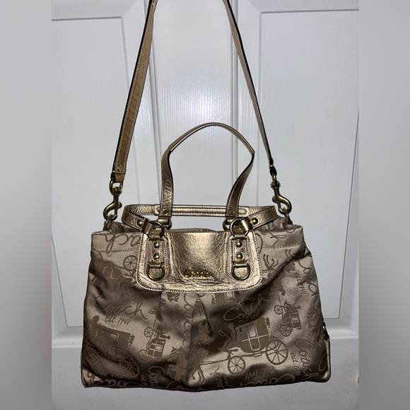 TRADE POST. DO NOT BUY. Large Gold Anniversary Coach - Picture 2 of 5